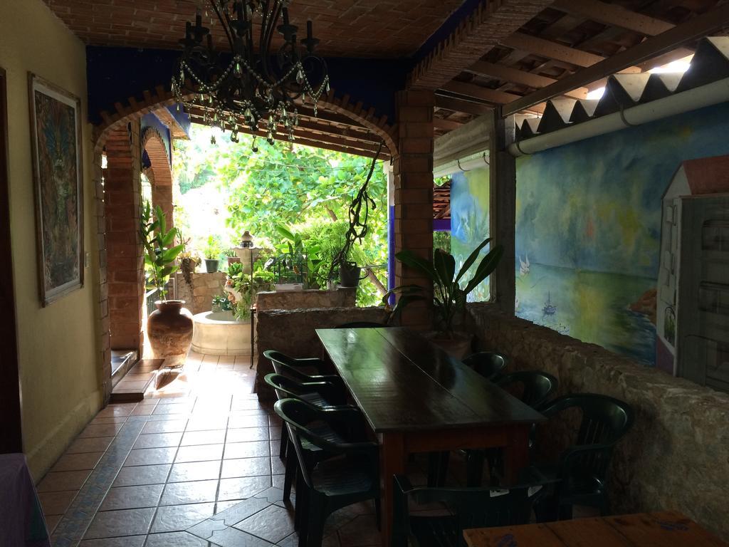 Hotel Mayflower Puerto Escondido  Extérieur photo