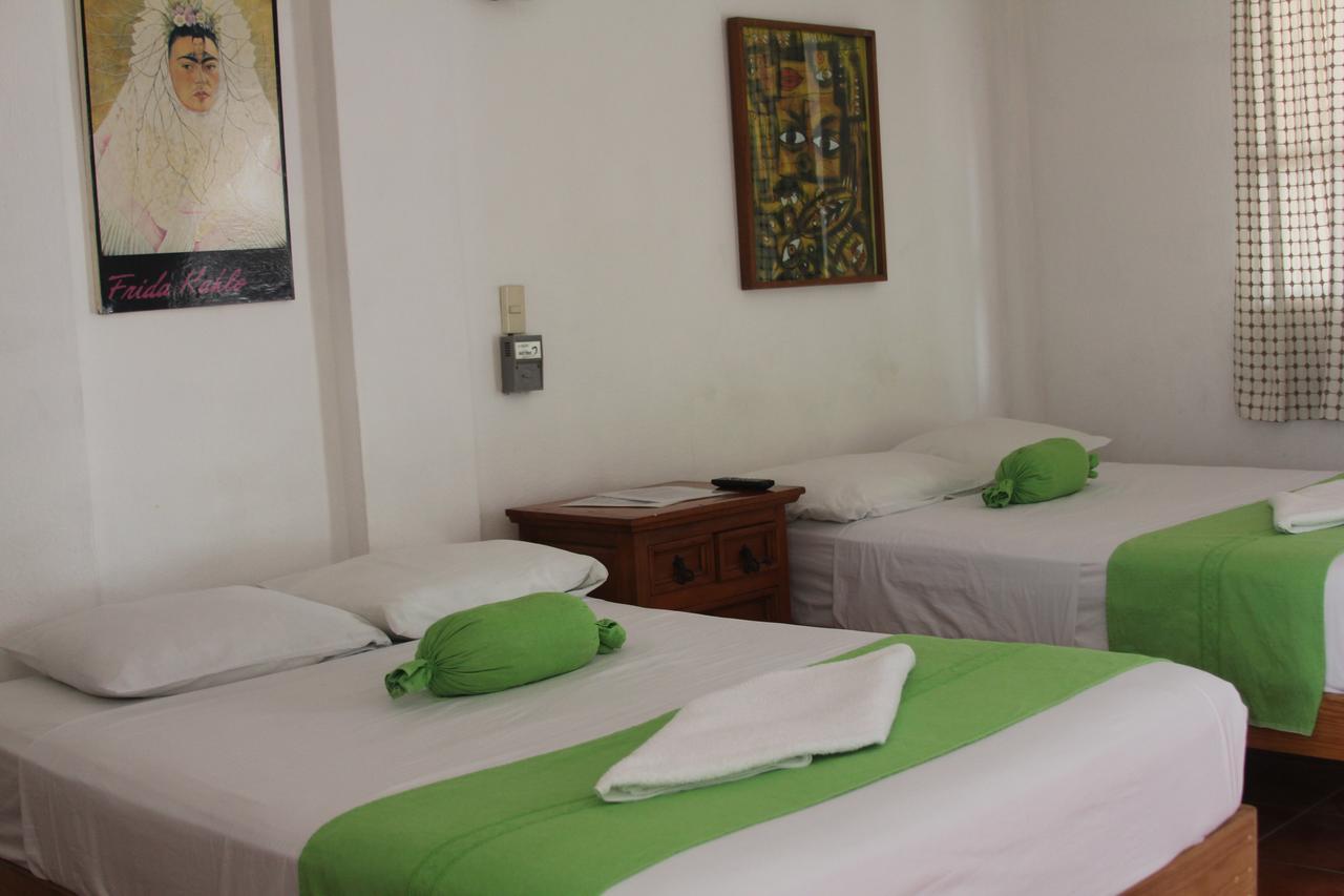 Hotel Mayflower Puerto Escondido  Extérieur photo